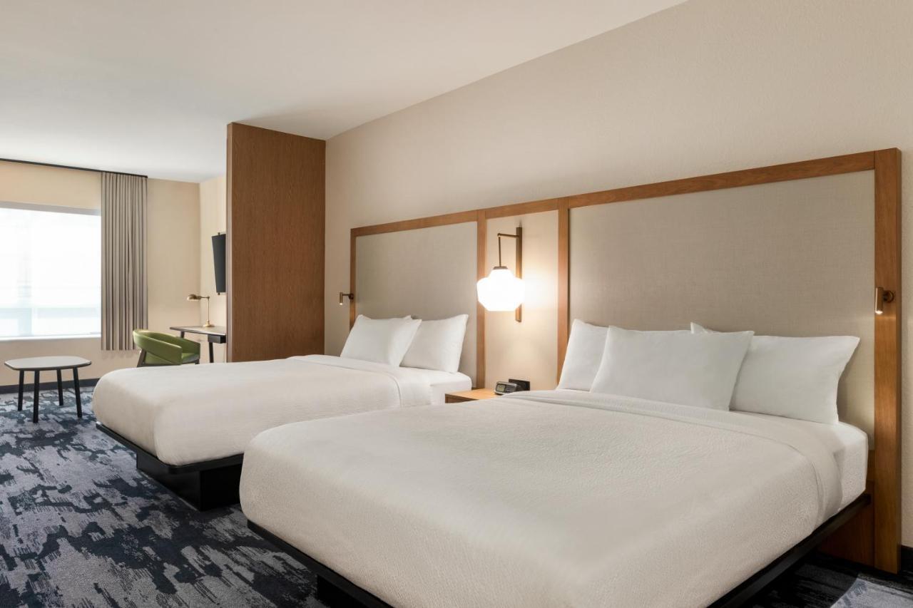 Hotel Fairfield By Marriott & 3*