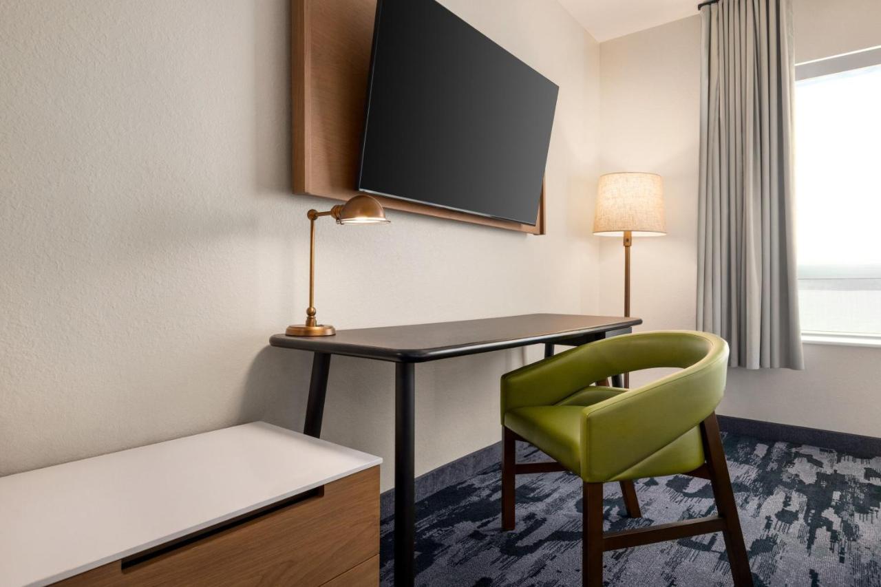 Hotel Fairfield By Marriott &